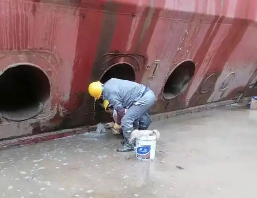 黄潭镇船坞堵漏